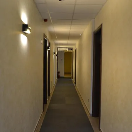 Отель Sobe Sova