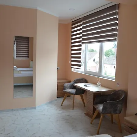 Отель Sobe Sova