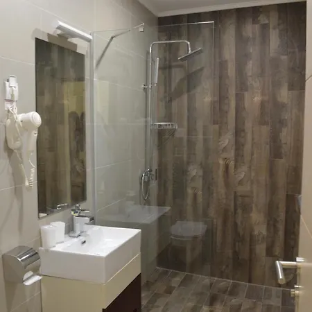 Sobe Sova Hotel *