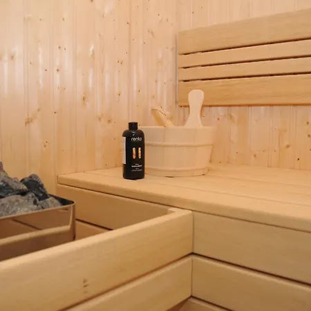 Отель Sobe Sova