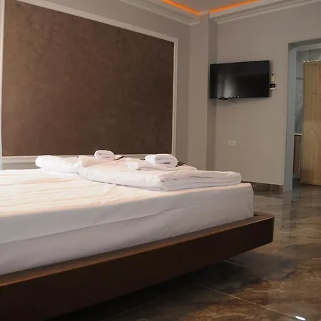 Sobe Sova Отель *